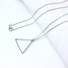 Load image into Gallery viewer, The Pendant Necklace