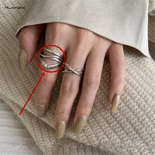 Load image into Gallery viewer, The Trapezoid Square Ring