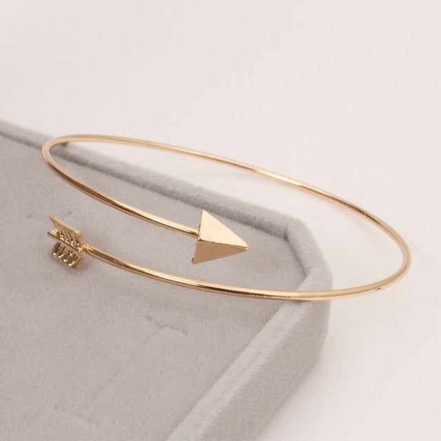 THE ARROW CUFF BRACELET