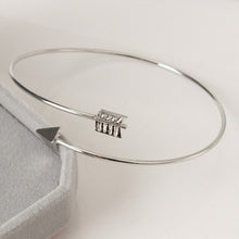 Load image into Gallery viewer, THE ARROW CUFF BRACELET
